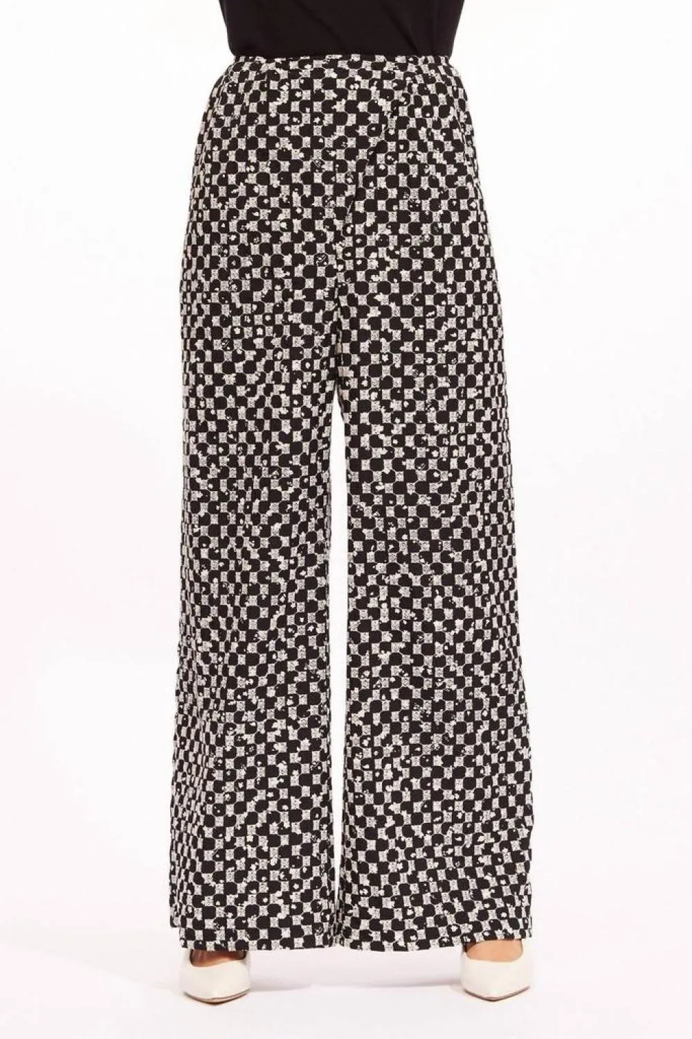 Arten Pant In Black