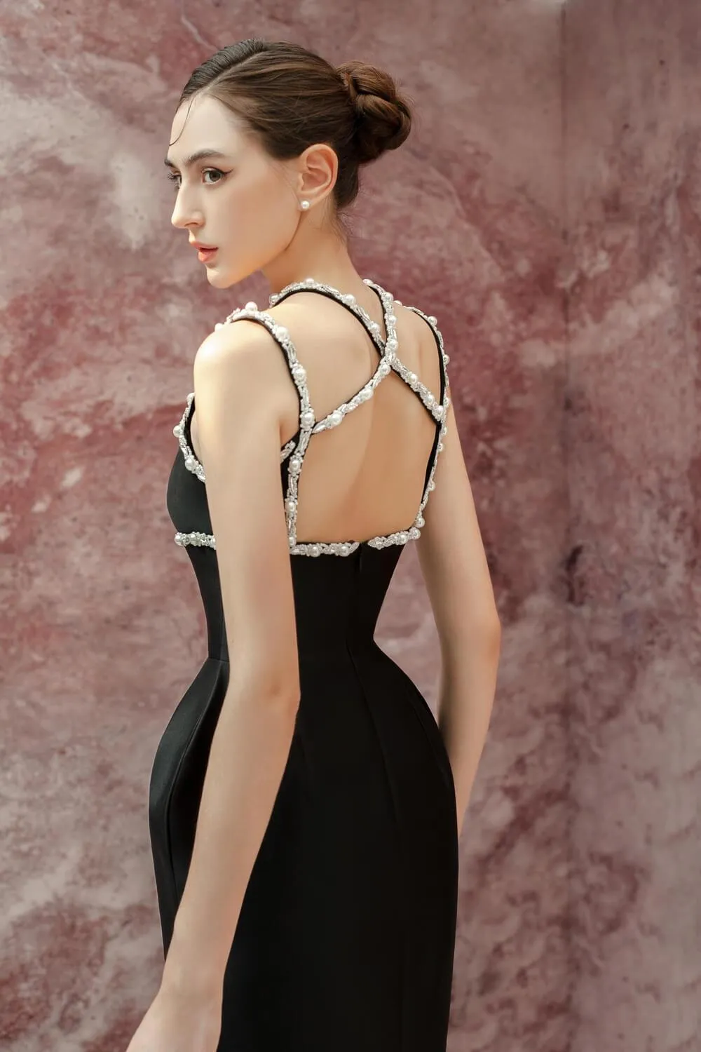 Daphne Sheath Halter Neck Taffeta Midi Dress