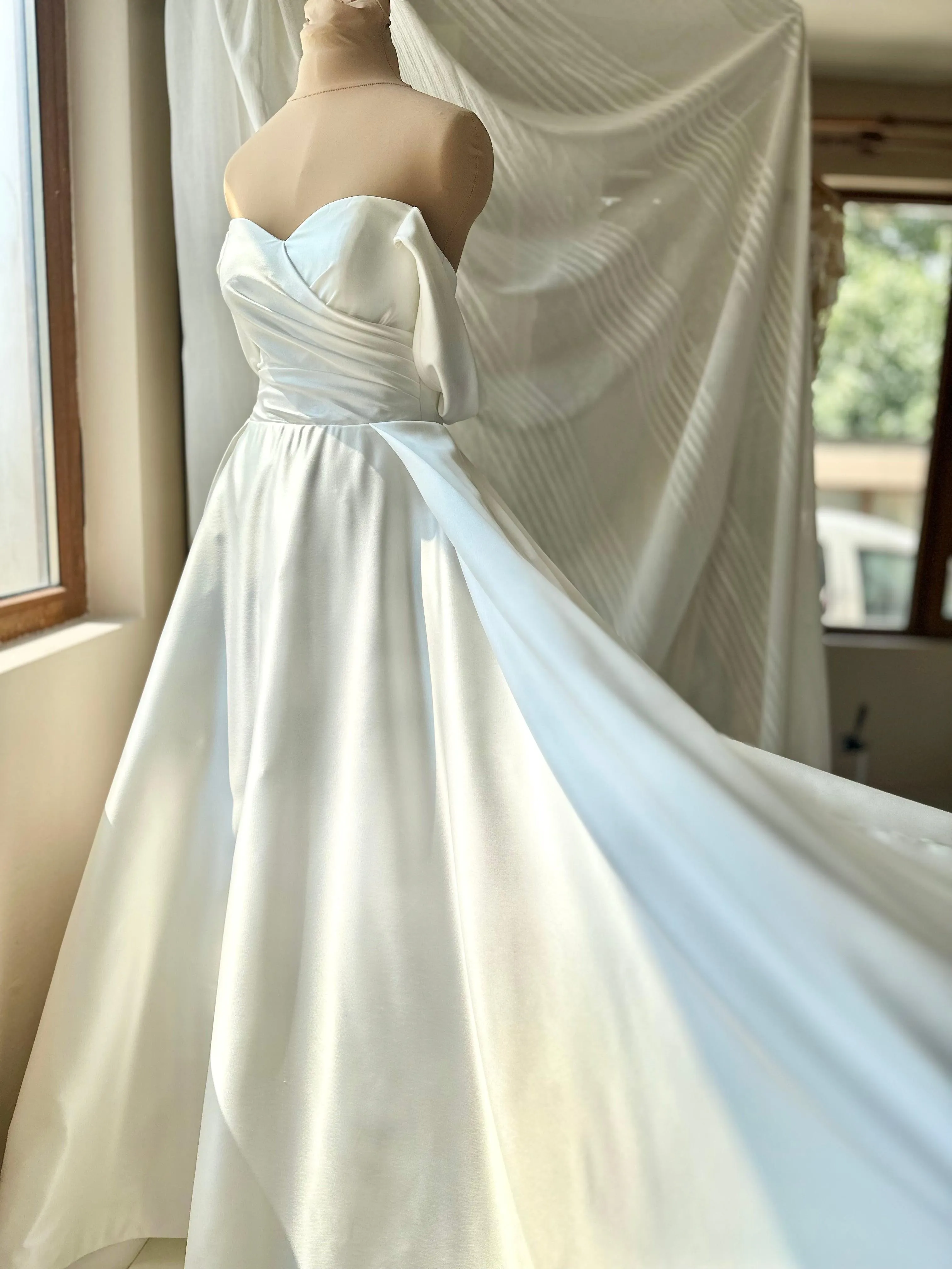 Elegant A-line wedding dress Off the shoulder Alyson