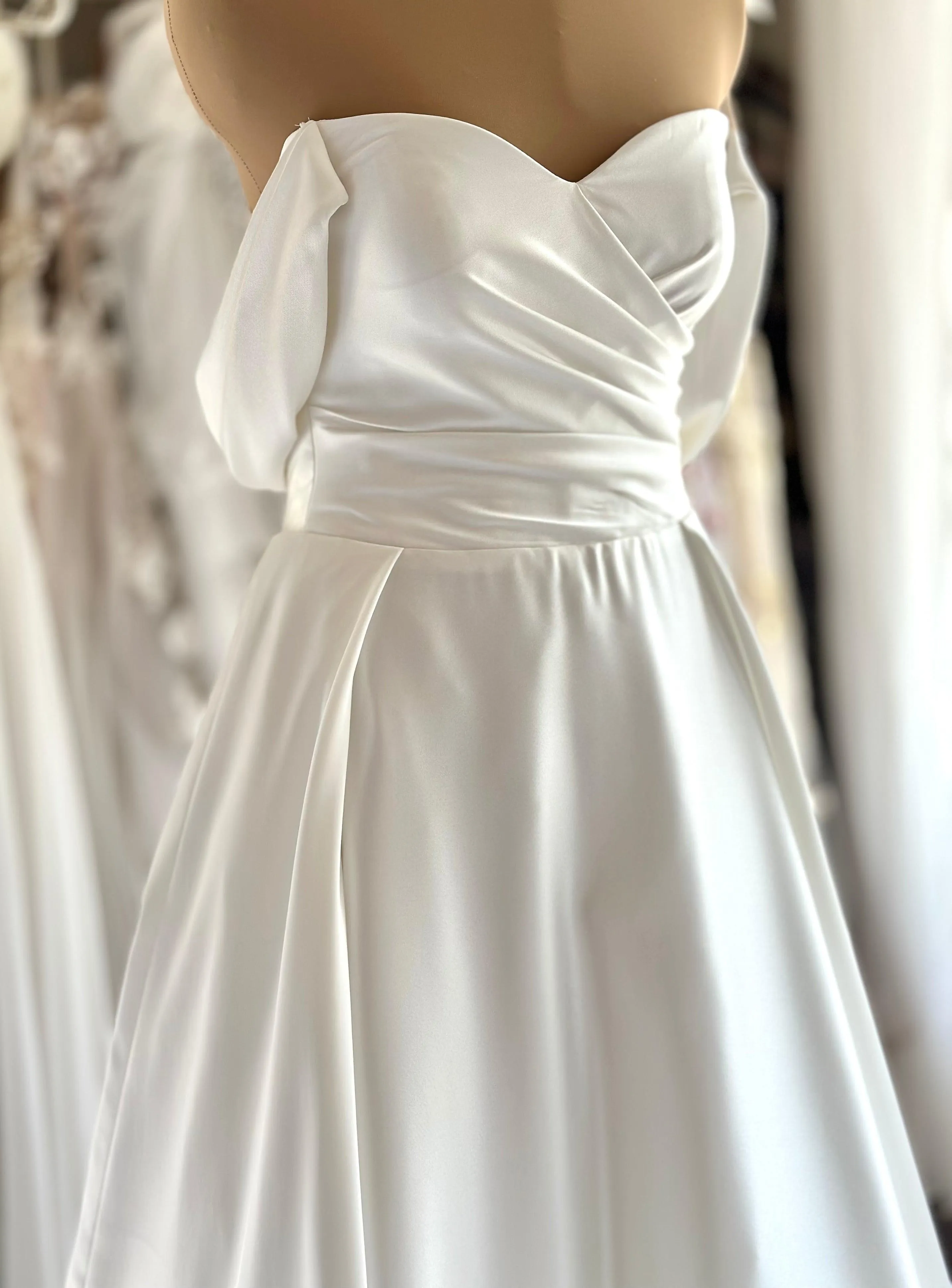 Elegant A-line wedding dress Off the shoulder Alyson