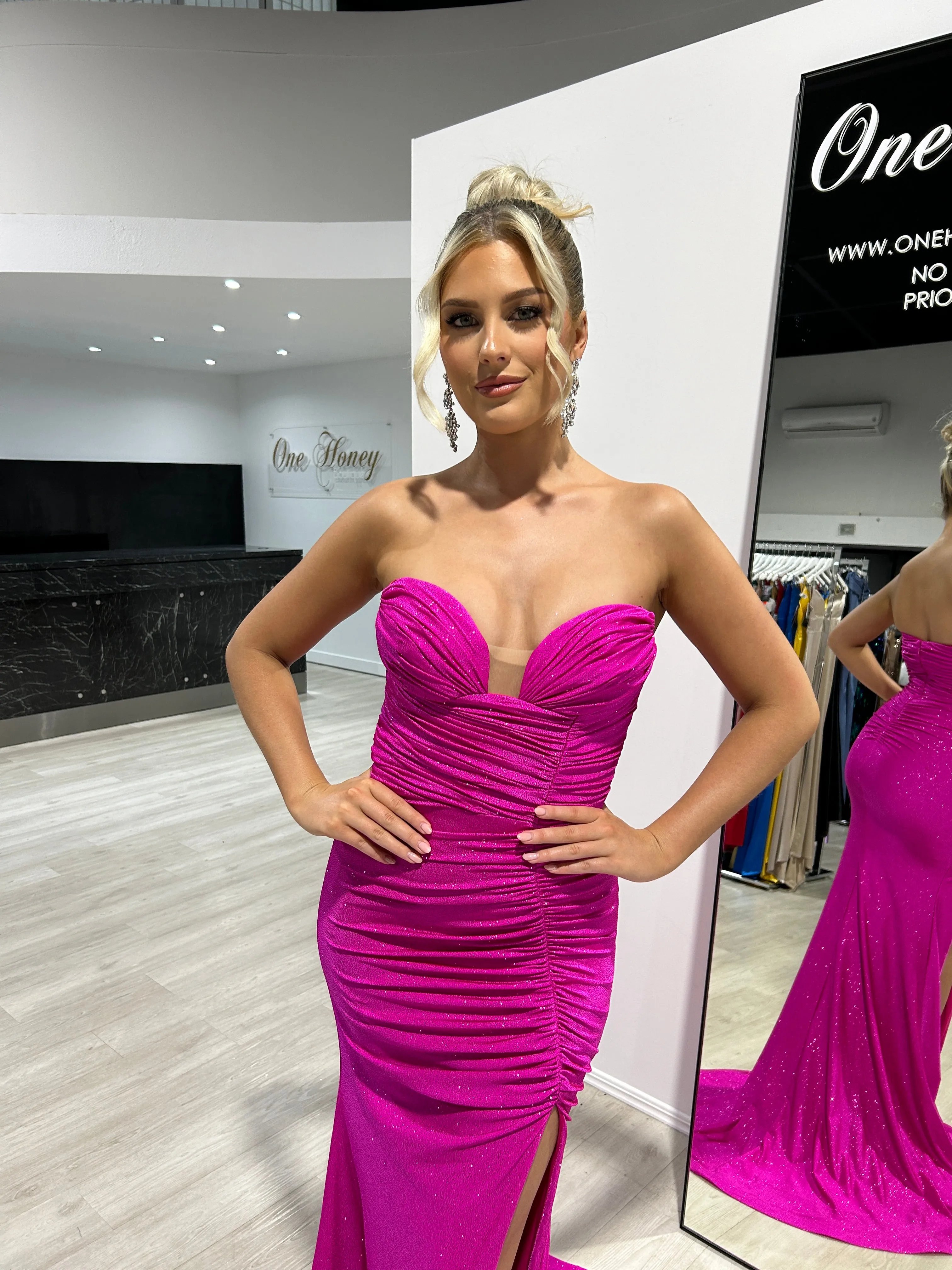 JESIKA Glitter Strapless Mermaid Dress with Gloves