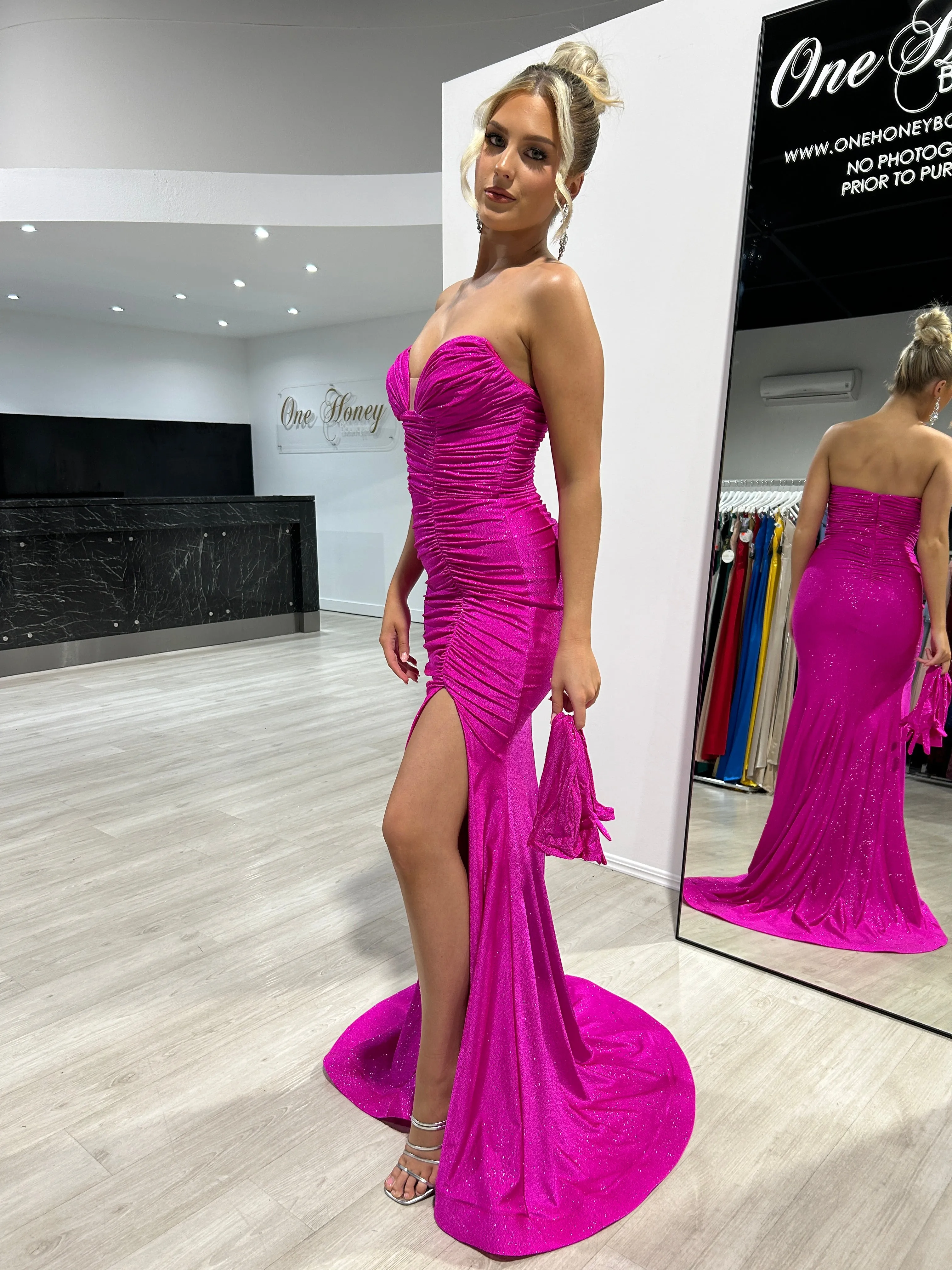 JESIKA Glitter Strapless Mermaid Dress with Gloves