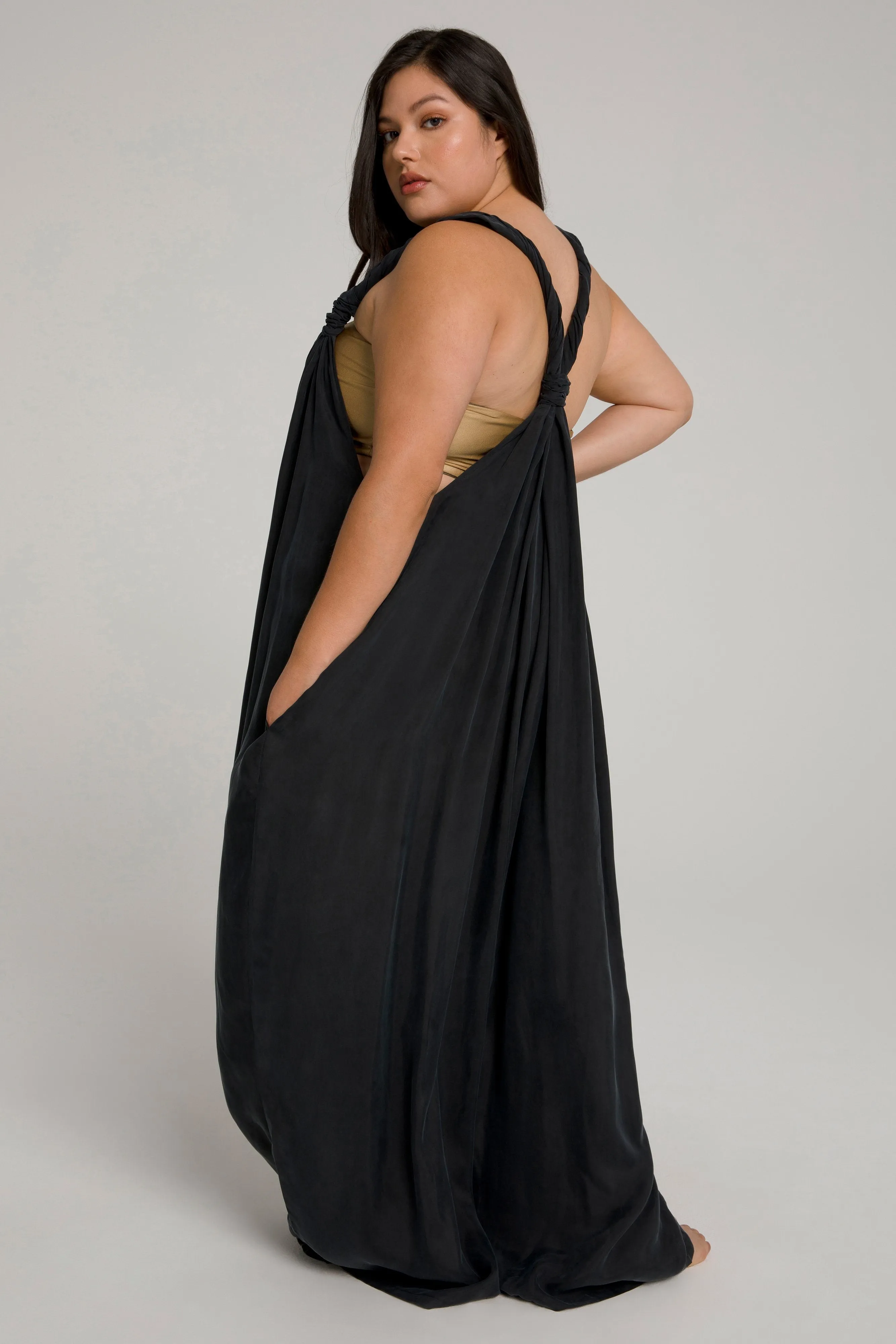 SEXY TWIST ROMPER | BLACK001