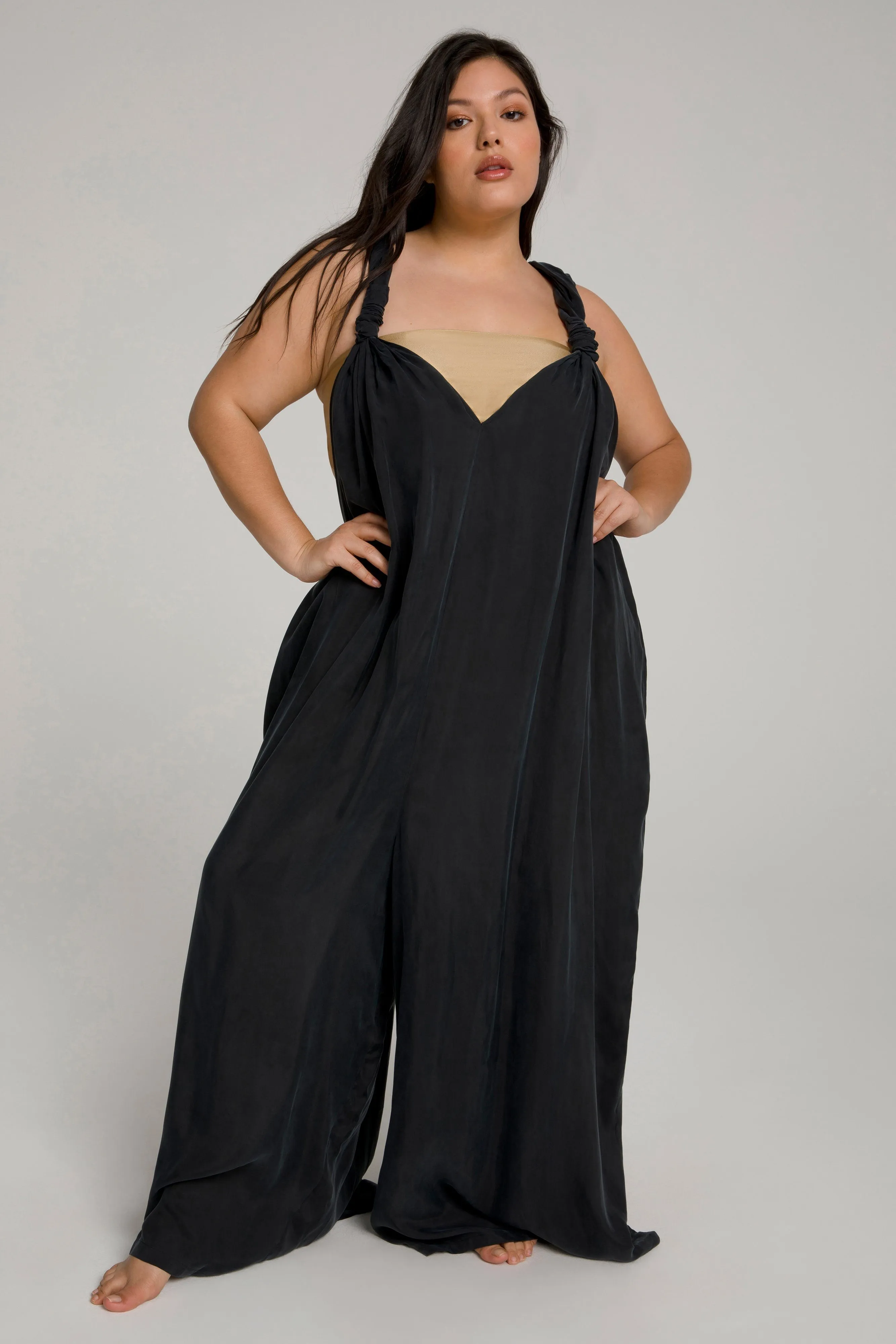 SEXY TWIST ROMPER | BLACK001