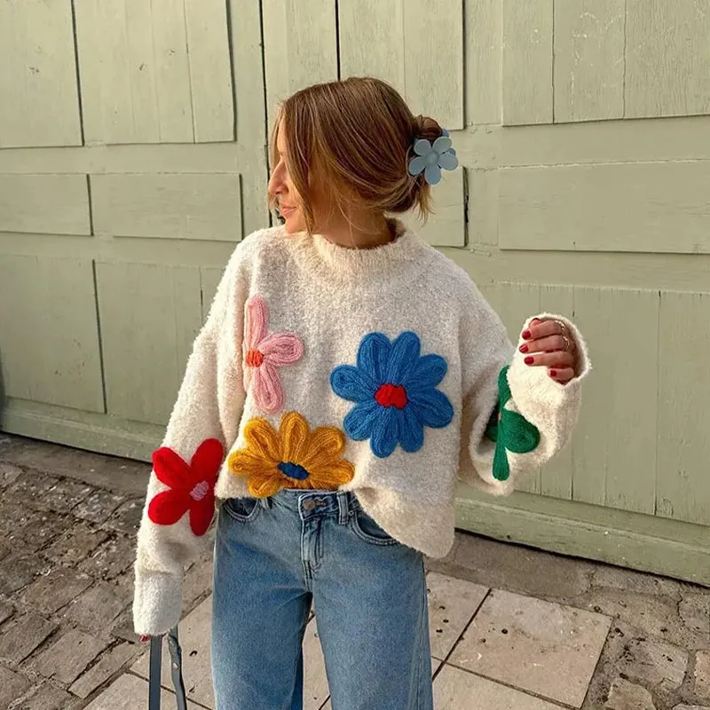 TAVIMART  -  Autumn Knitted Women Sweater Sweet Flower Loose Long Sleeve O-neck Female Pullovers 2025 New Casual Loose Ladies Tops Streetwear