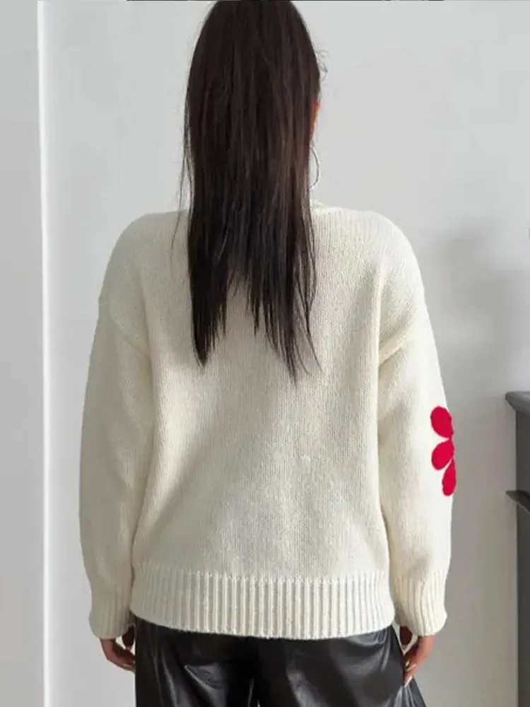 TAVIMART  -  Autumn Knitted Women Sweater Sweet Flower Loose Long Sleeve O-neck Female Pullovers 2025 New Casual Loose Ladies Tops Streetwear